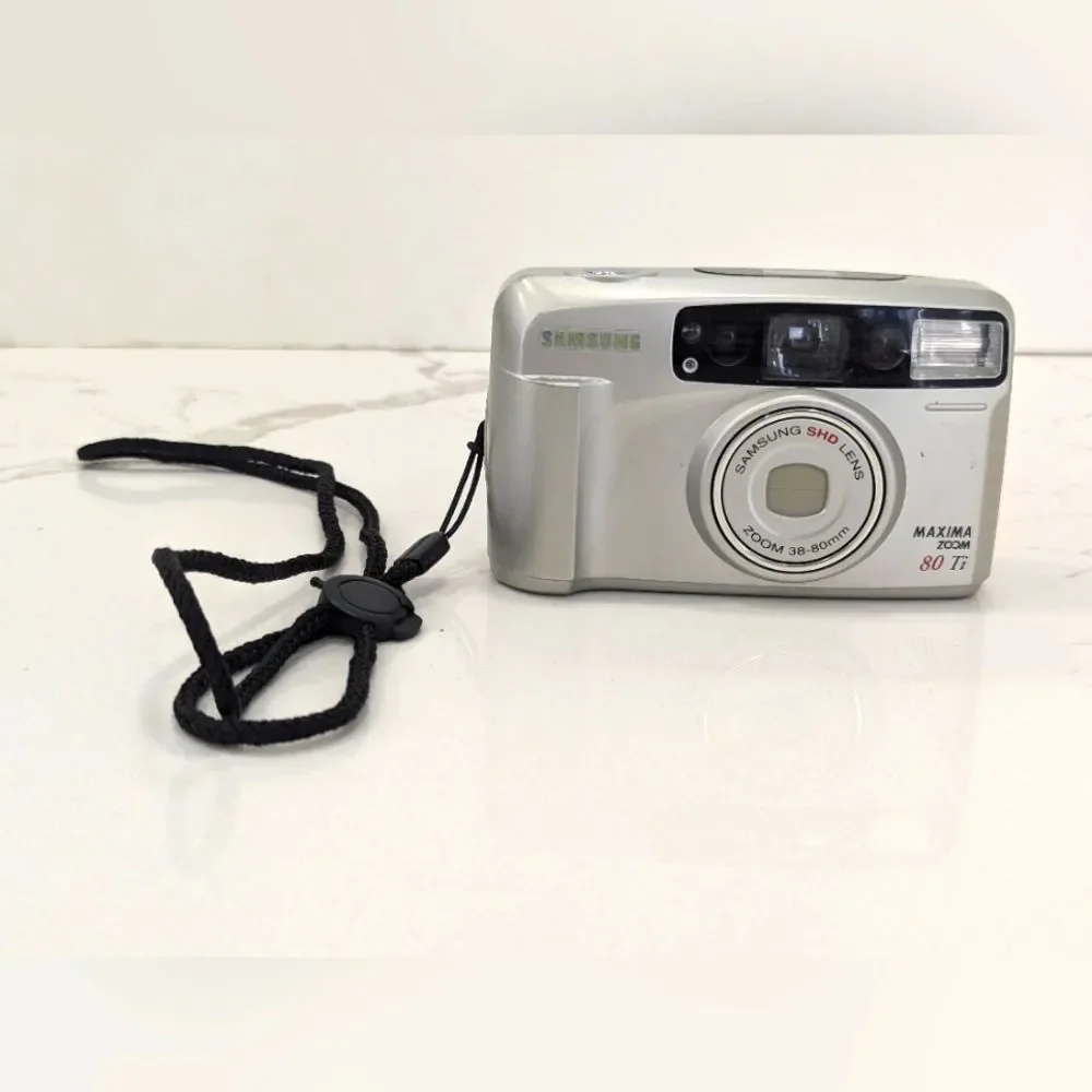 Samsung Maxima 80Ti Standard 35mm Automatic exposure self timer 2x zoom Camera